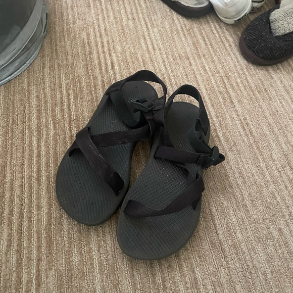 Chacos - Picture 2 of 4